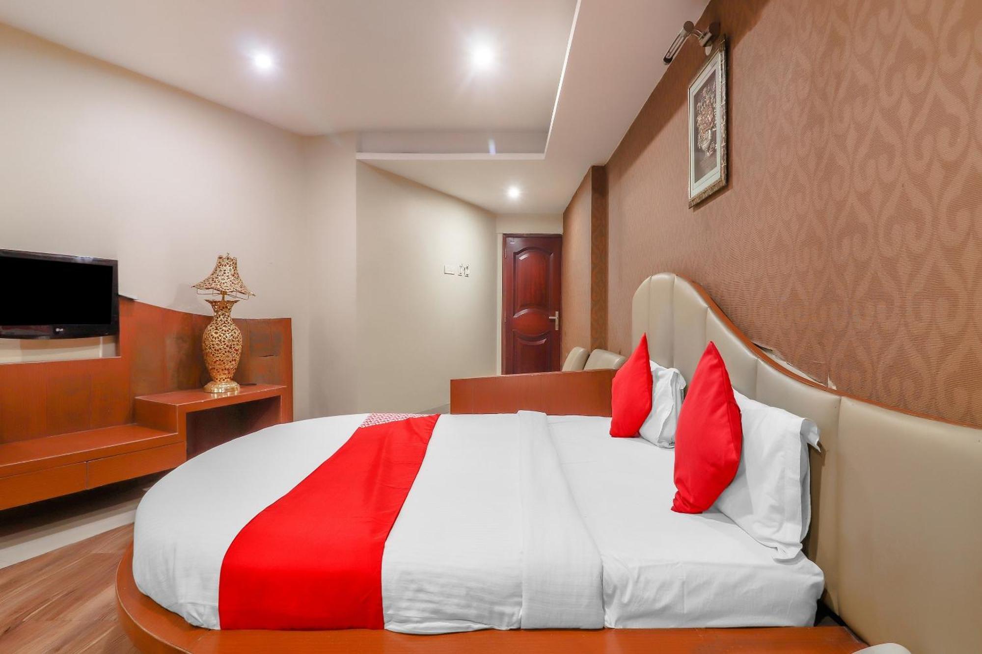 Hotel O Grandeur By Orbit Hotels Near Chennai Shopping Mall Hyderabad Esterno foto